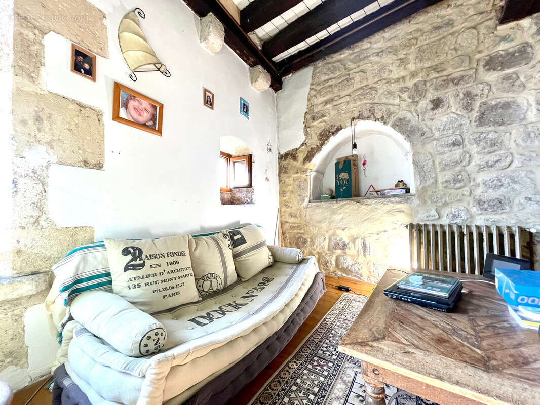 Maison à SAINT-MACAIRE