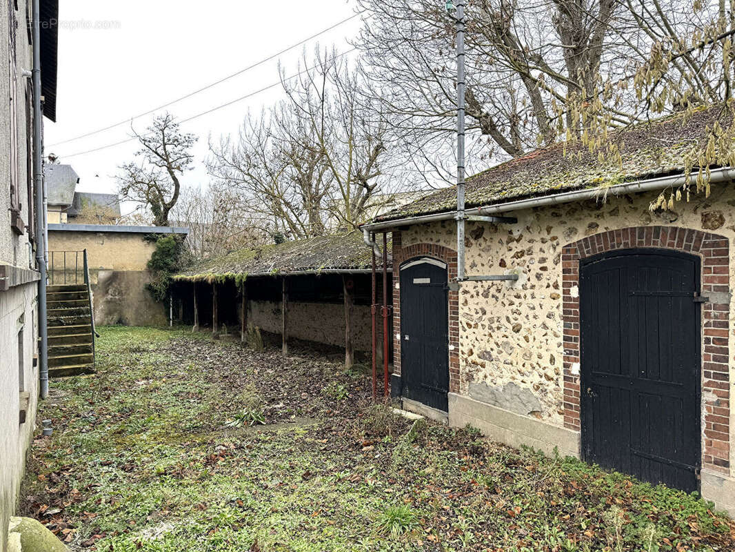 Appartement à SAINT-REMY-SUR-AVRE