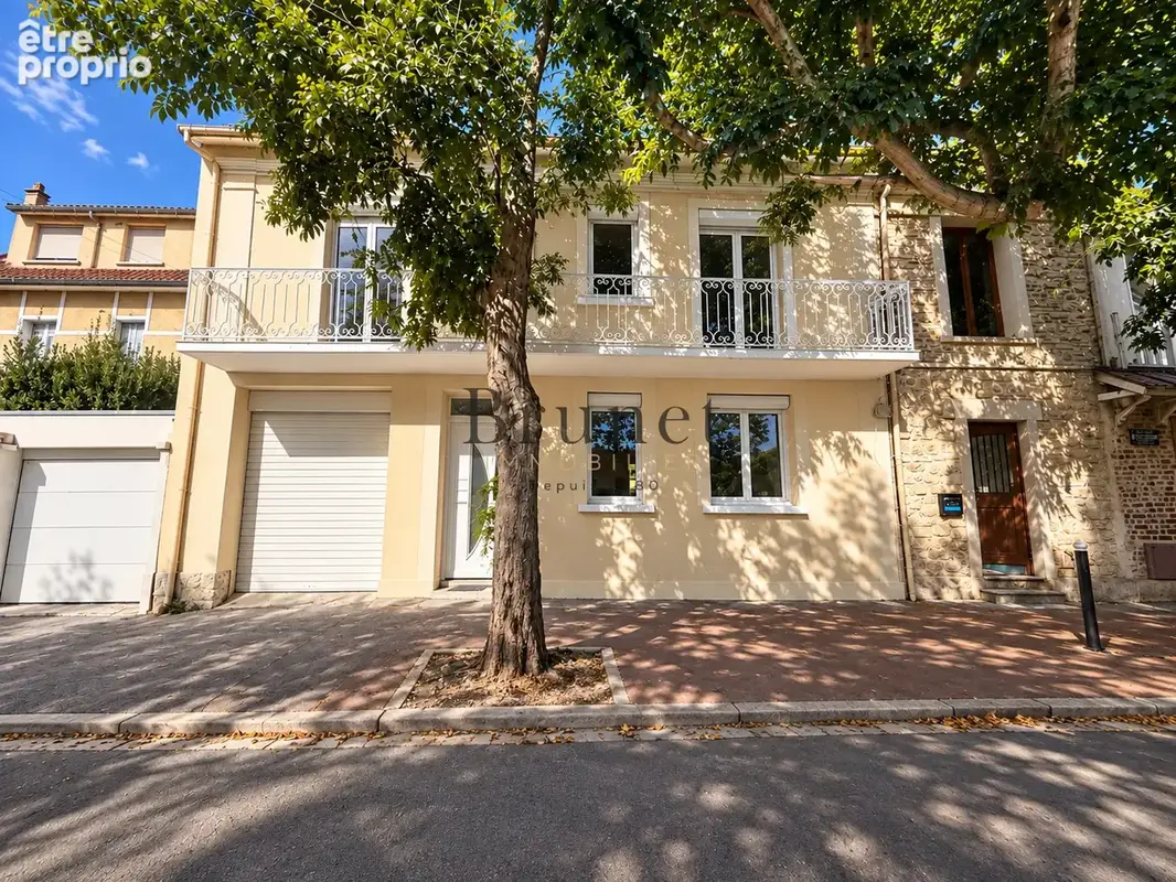 MAISON FAMILIALE - 4 PIECES 146m2 - Intégralement Rénovée - photo 14