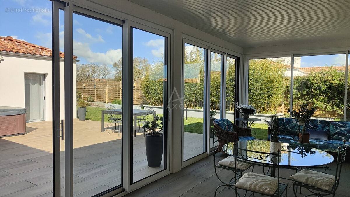 Maison à SAINT-VINCENT-SUR-JARD