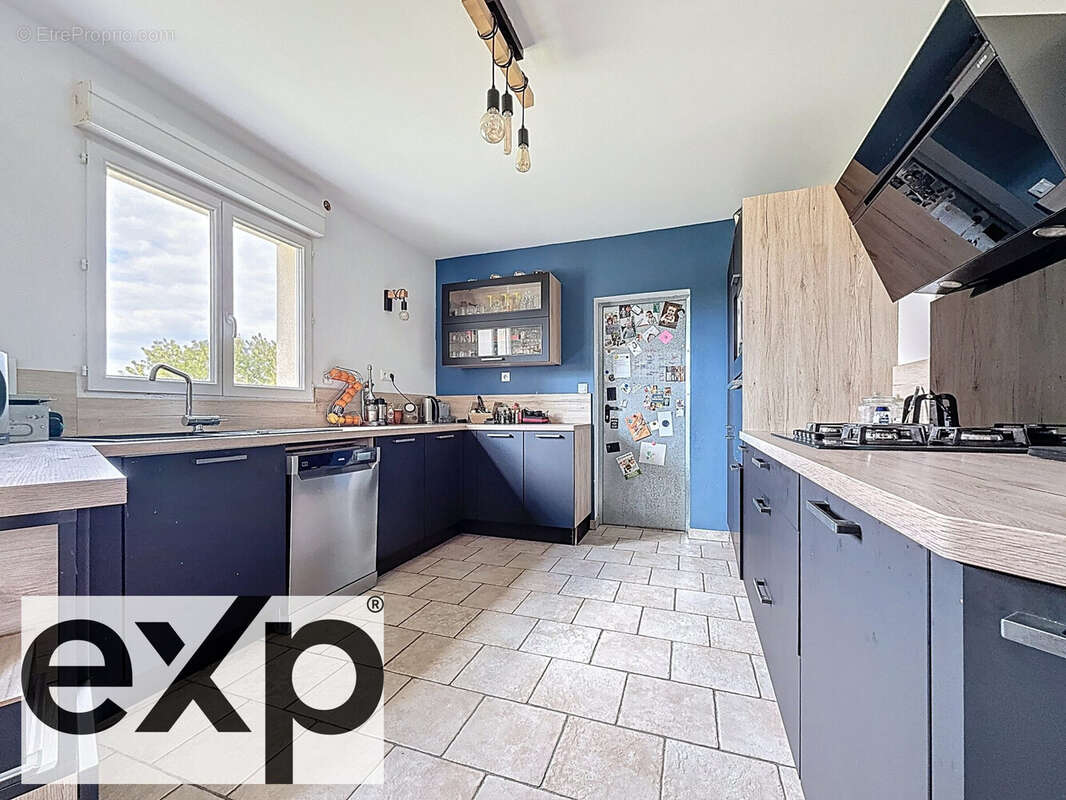 Maison 150 m² à Douains  - photo 6