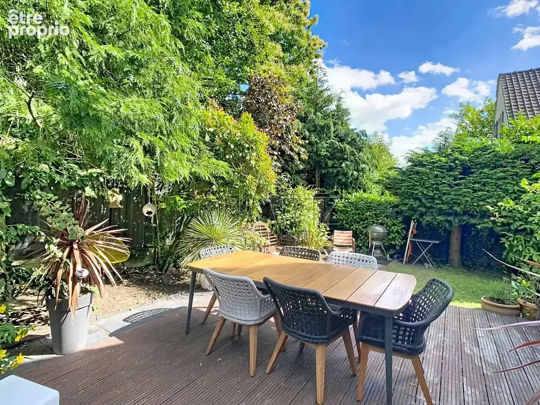 Maison 6 pièces 134 m² à vendre à Le Chesnay (78150) - photo 2