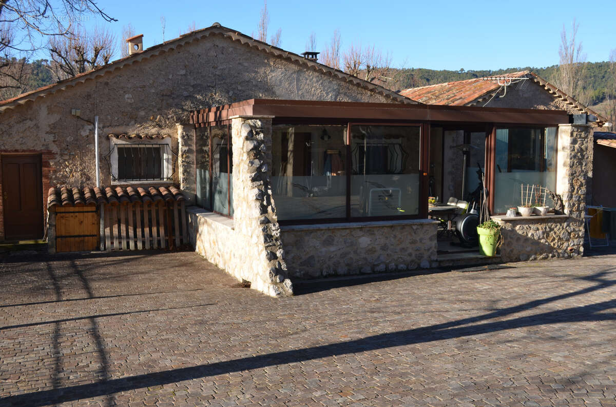 Autre à MOUSTIERS-SAINTE-MARIE