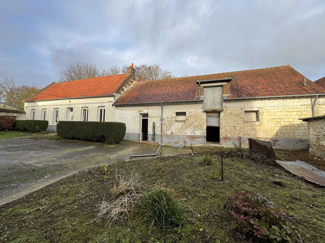 Maison à SIMENCOURT