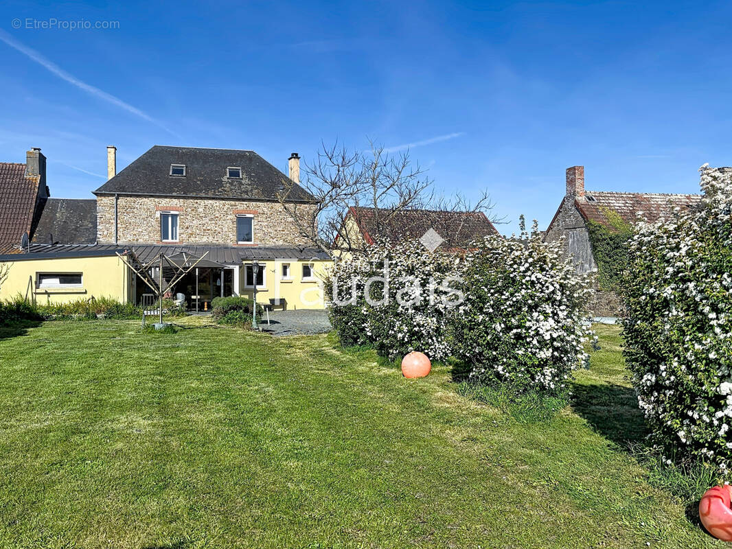 Maison à PIROU