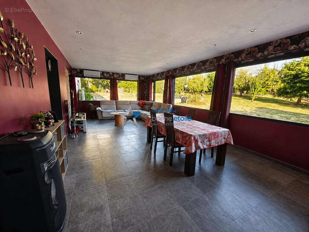Maison à CHENU