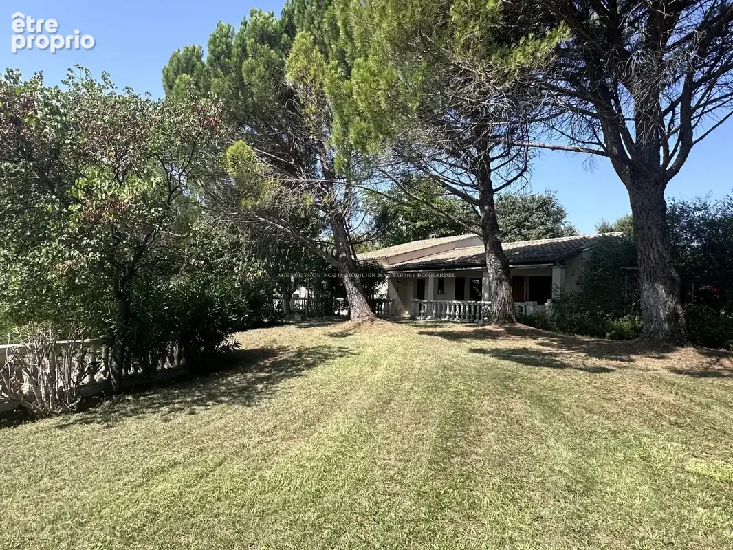 Maison à GRIGNAN