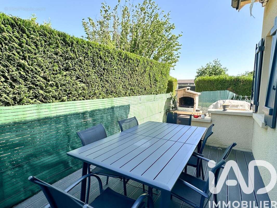 Photo 8 - Maison à BOISSISE-LE-ROI