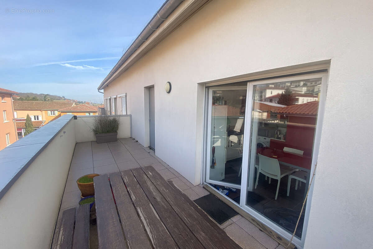 Appartement à POLLIONNAY