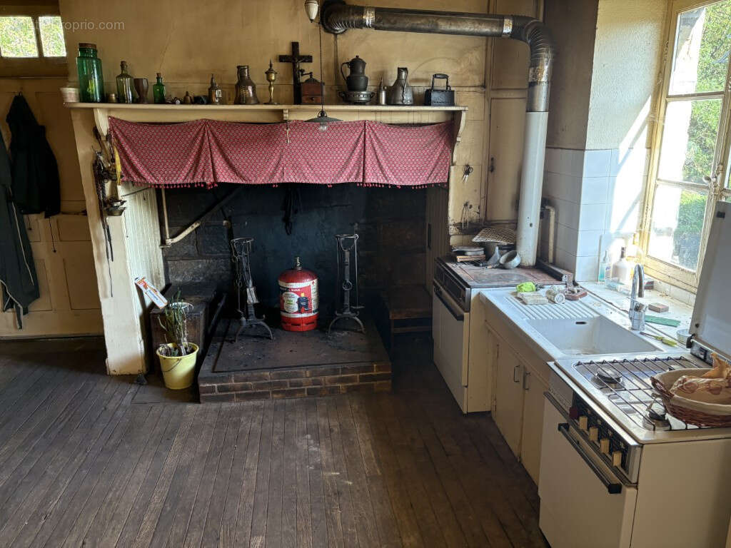 Maison à SAINT-AULAIRE