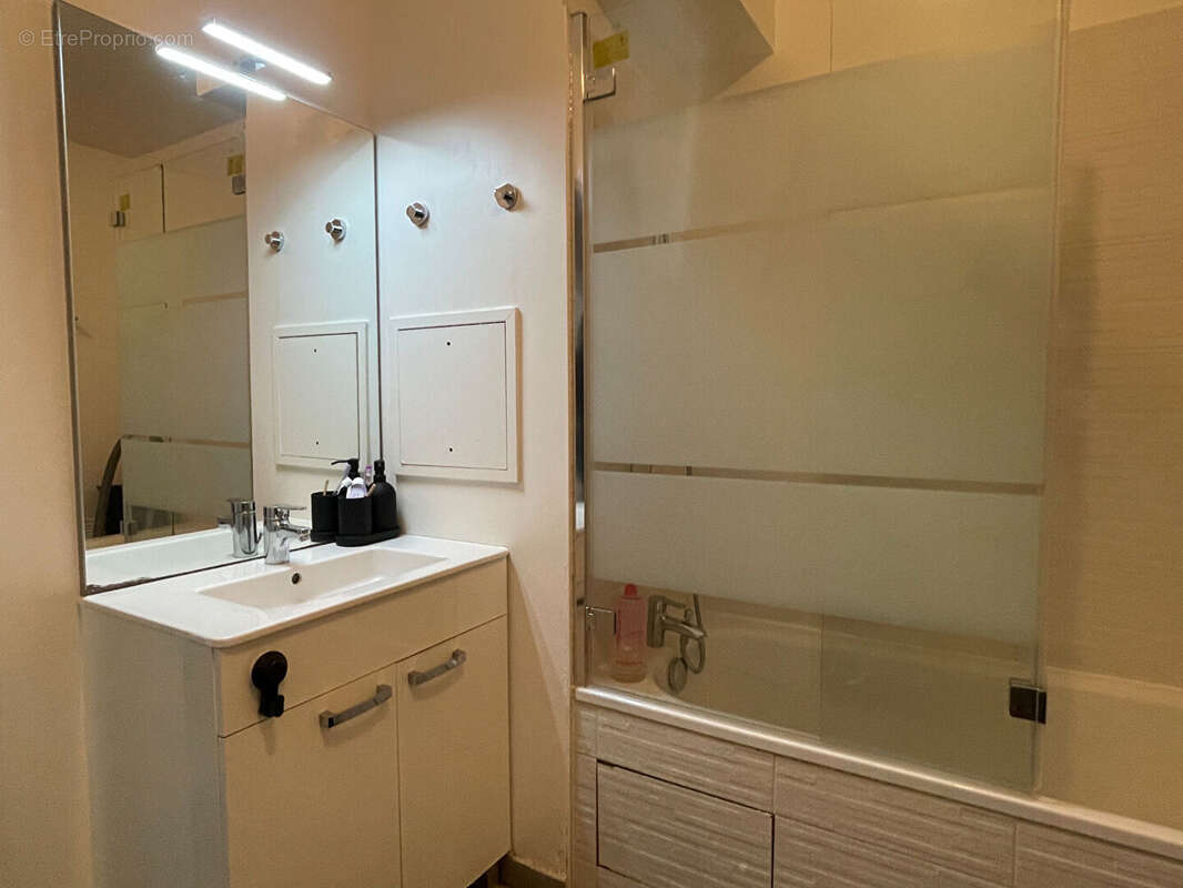 Appartement à COLOMBES