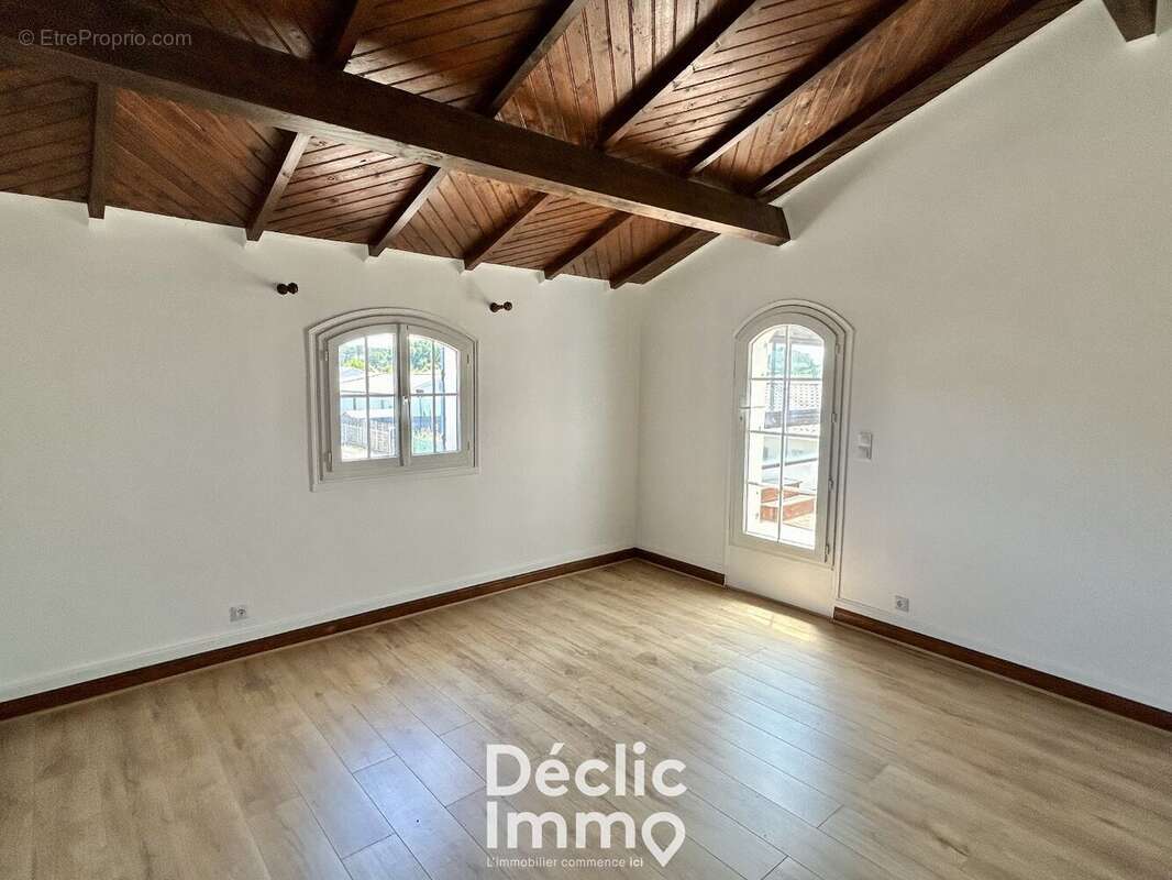 À vendre maison 175m2 avec piscine et 4 chambres à Cestas - photo 15