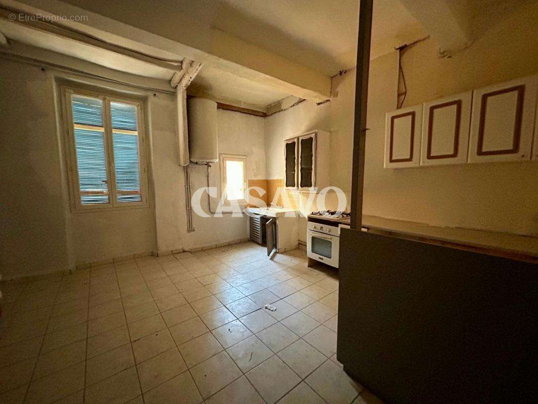 Vente Immeuble de 197m² - 83170 Brignoles - photo 2