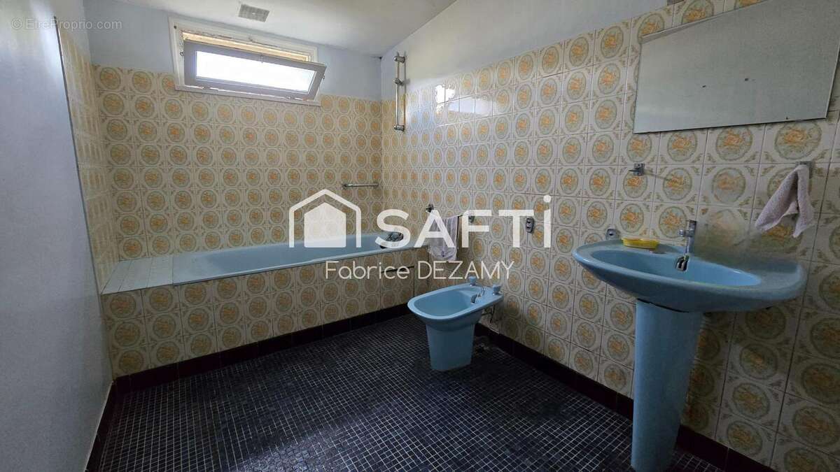 Photo 7 - Maison à CURZON