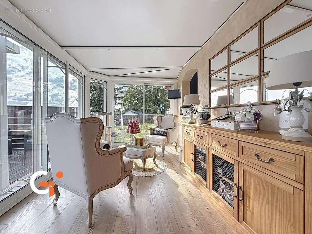 Maison à SAINT-PIERRE-DU-VAUVRAY