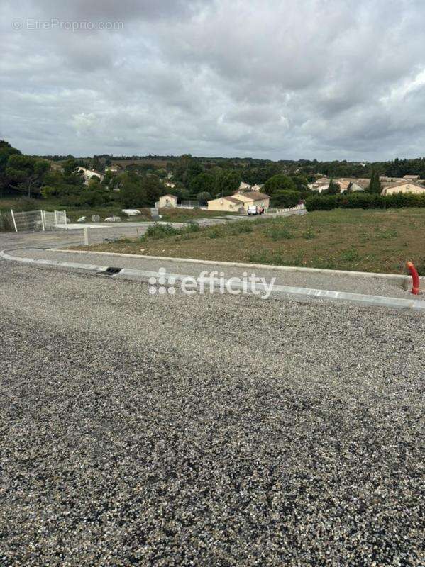 Terrain à SAINT-PAPOUL