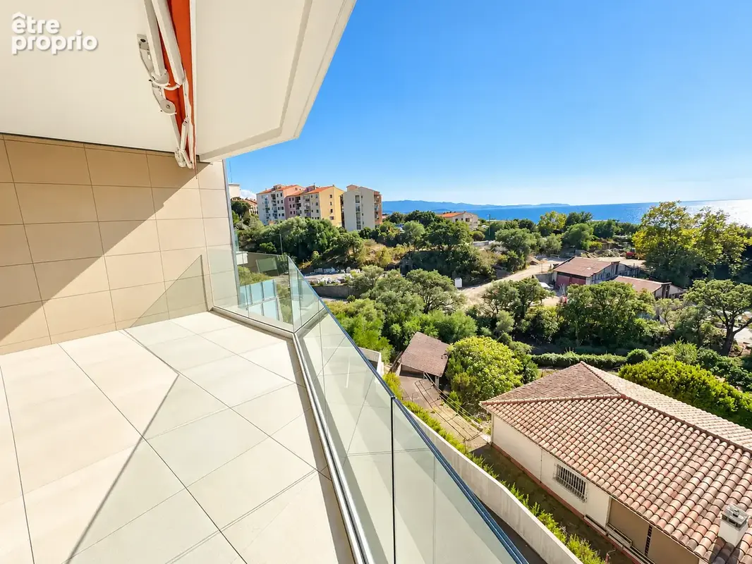 T3 de 108 m2   Terrasse   Vue mer panoramique   2 stationnements - photo 7