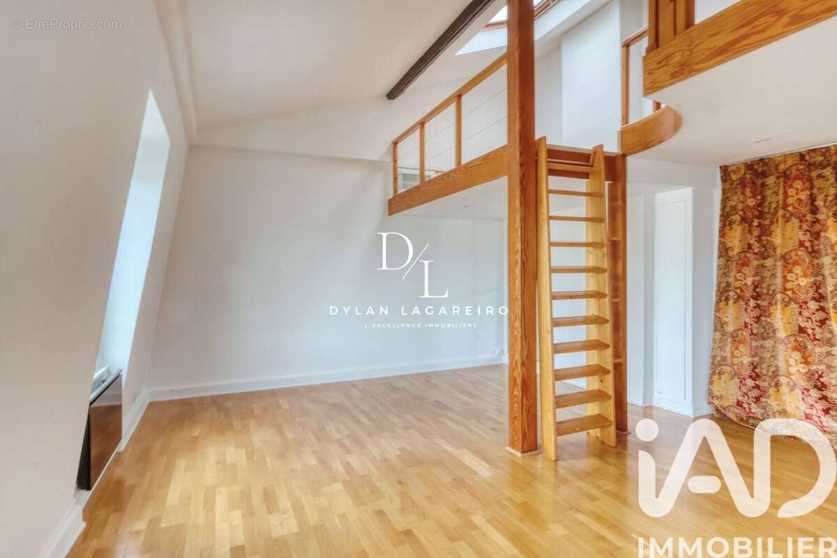 Photo 2 - Appartement à PARIS-17E