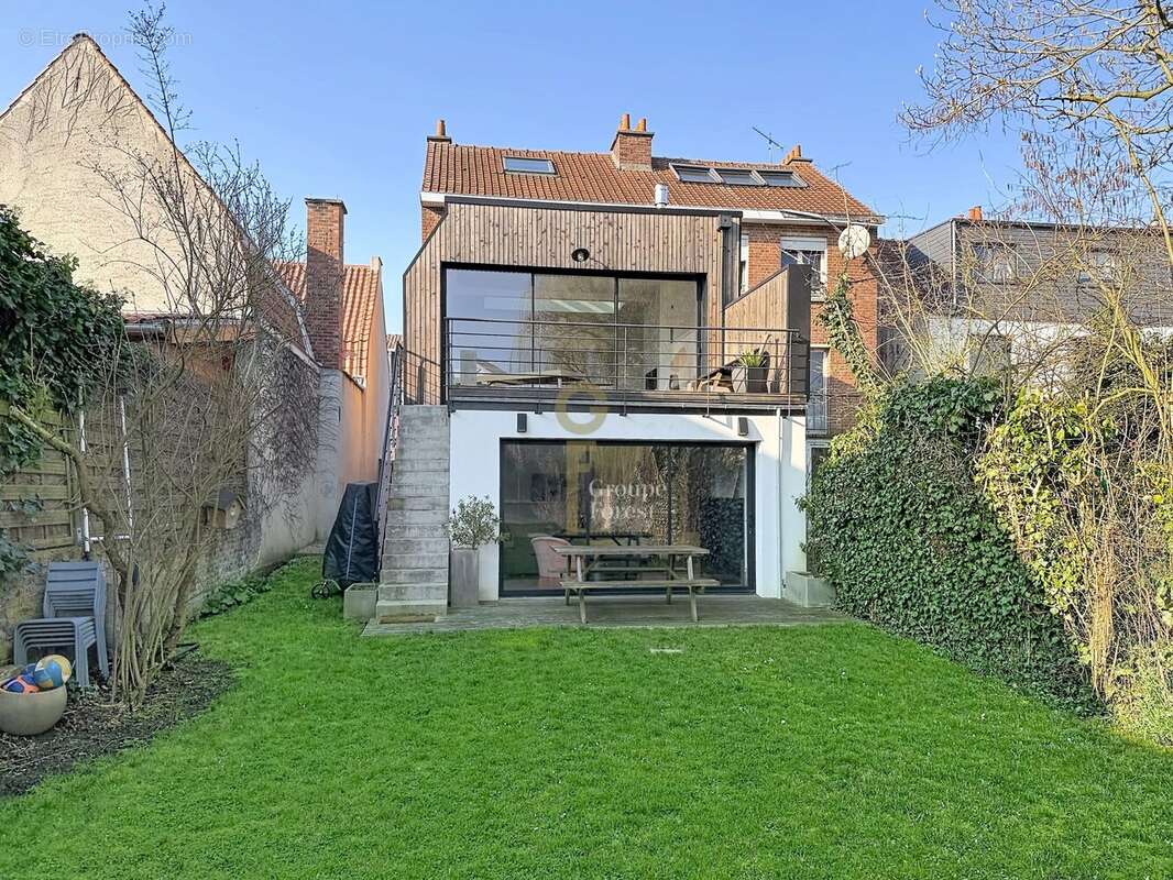 Maison à MARCQ-EN-BAROEUL