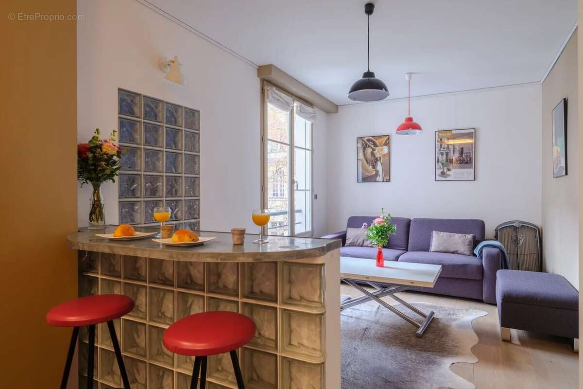 Appartement à PARIS-4E
