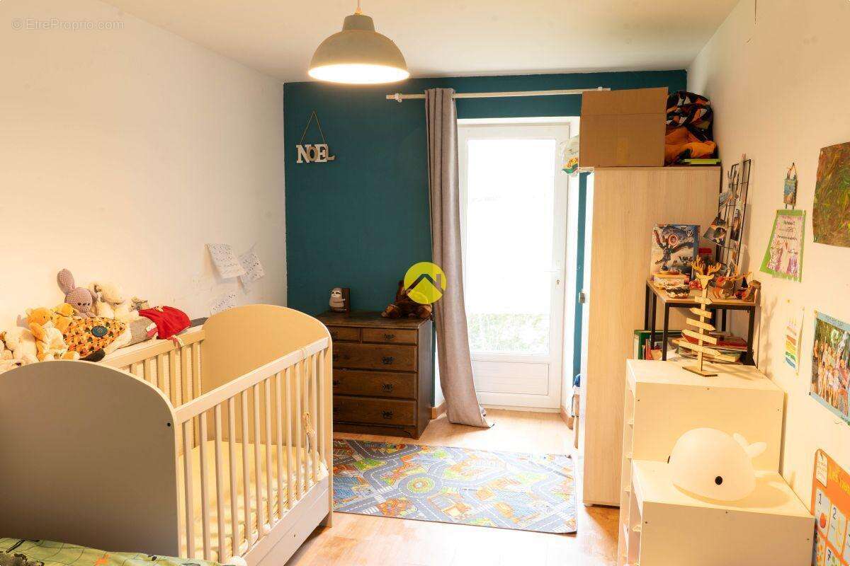 Maison à SAINTE-ALVERE