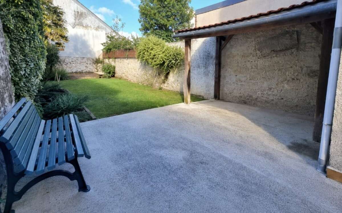 SAINT QUENTIN (02100), Quartier Remicourt, Maison à vendre 6 pièces, Jardin - photo 5