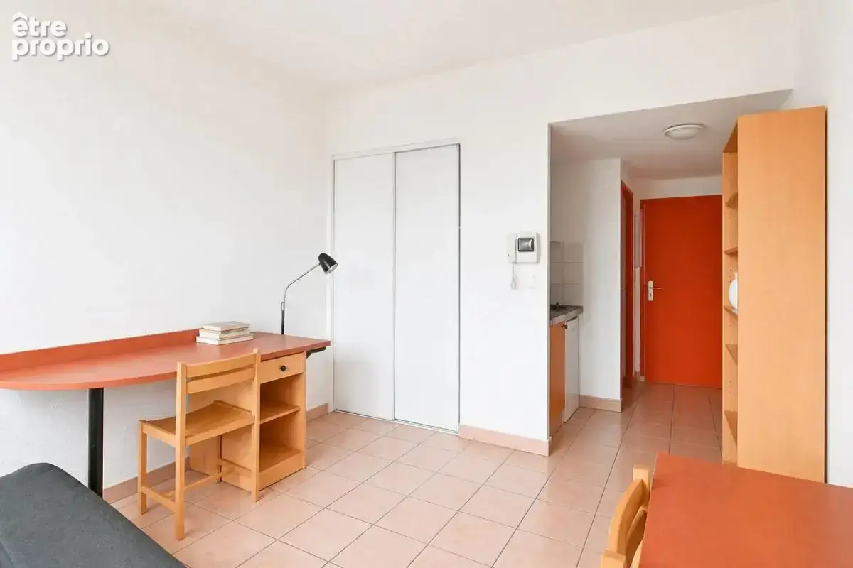 Appartement 1 pièce de 23 m² situé à Nîmes - photo 3