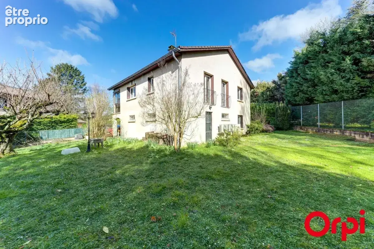 Maison au calme proche de la gare de Sathonay - photo 1