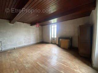 Maison à GIRONDE-SUR-DROPT