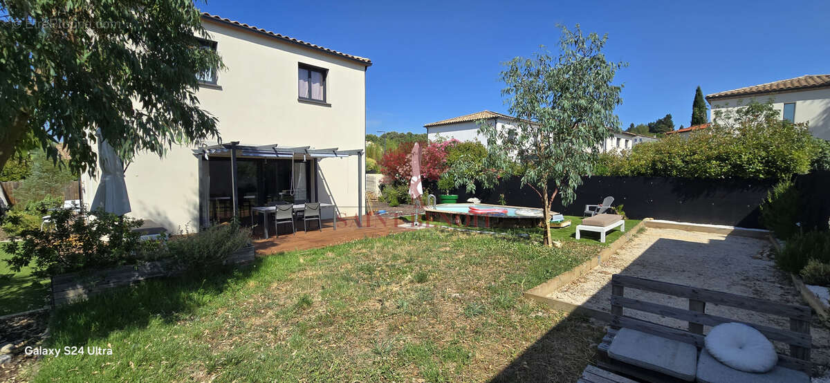 A VENDRE - A SAINT DREZERY - VILLA RECENTE de TYPE T5 de 110m2 avec garage jardin et piscine - photo 24