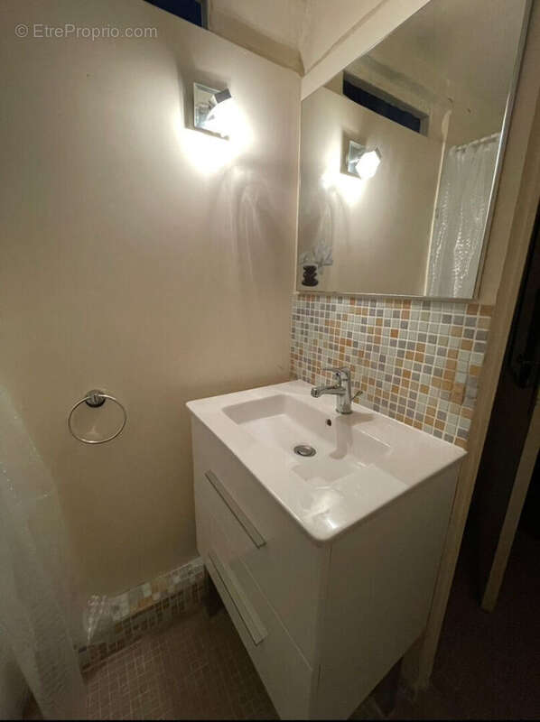 Appartement à MARSEILLE-2E