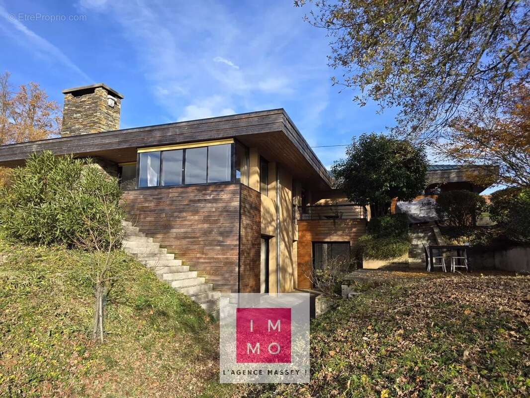 Maison à LANNEMEZAN