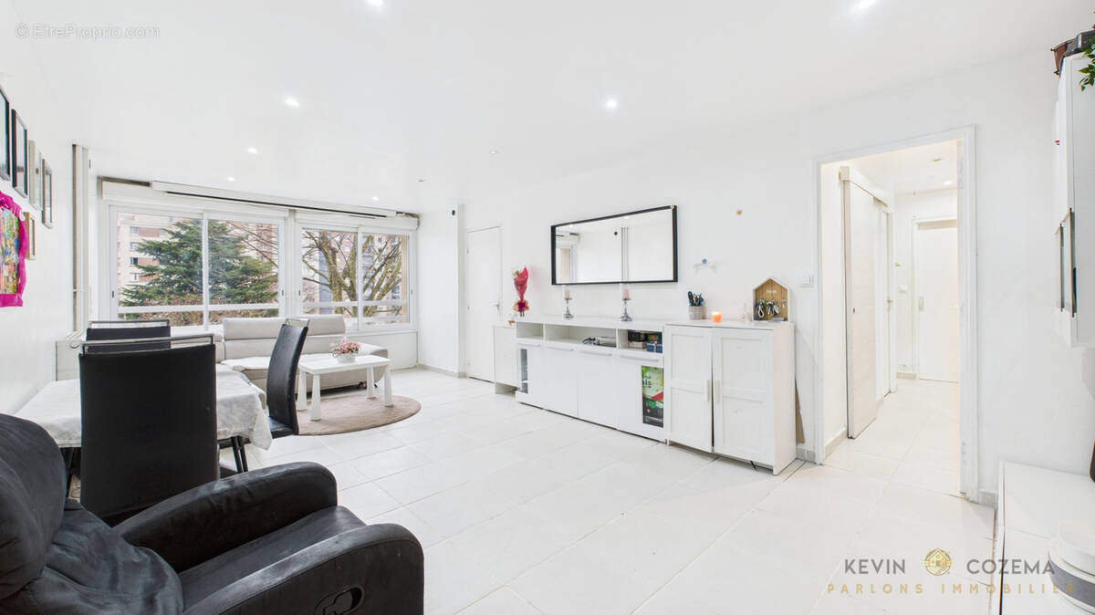 Appartement à CORBEIL-ESSONNES