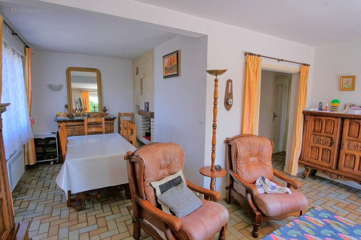Maison à LANGRUNE-SUR-MER