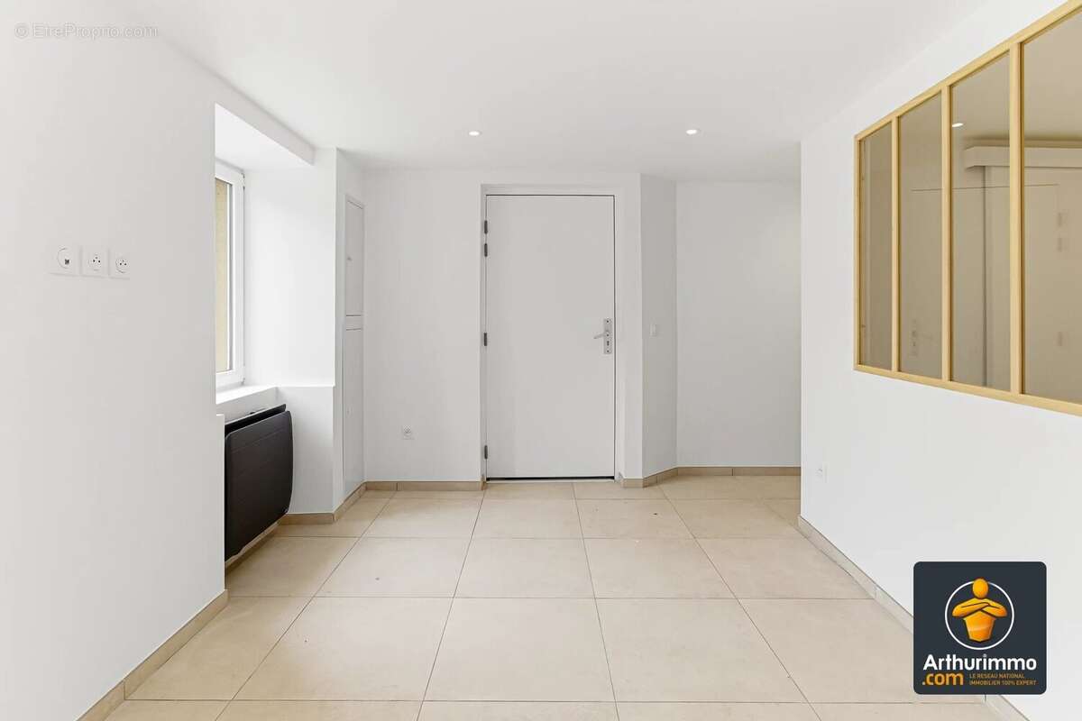 Appartement T1 bis entièrement rénové, idéal premier achat ou investissement locatif - photo 4