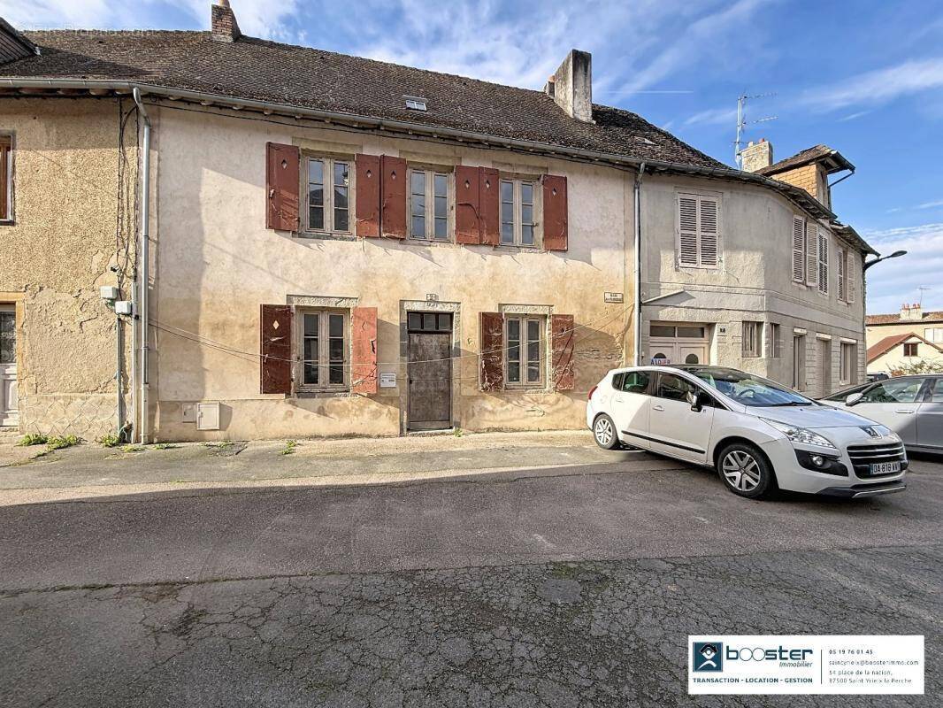 Appartement à SAINT-YRIEIX-LA-PERCHE