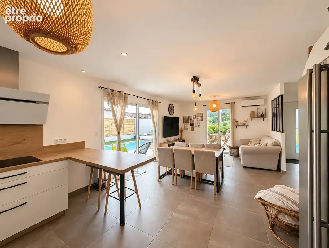 Villa contemporaine de plain-pied avec piscine et vue dégagée à Montbrun-des-Corbières - photo 5