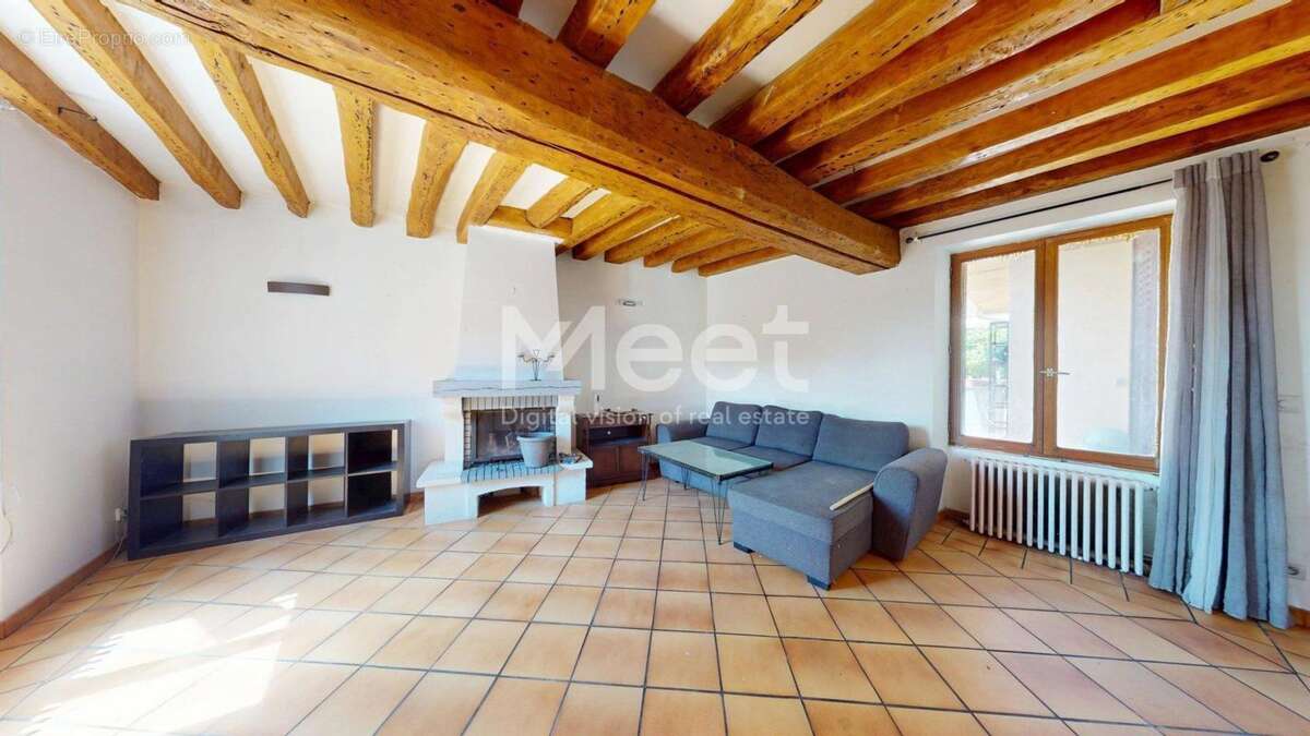 Maison à ESMANS