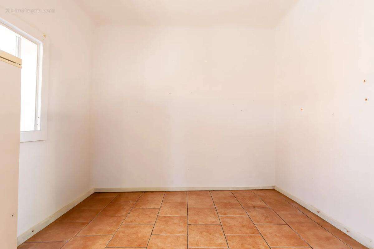 Appartement T2 de 26 m² situé à Marseille - photo 2