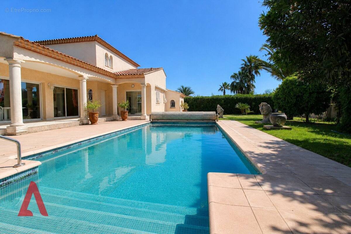 Maison à FLORENSAC