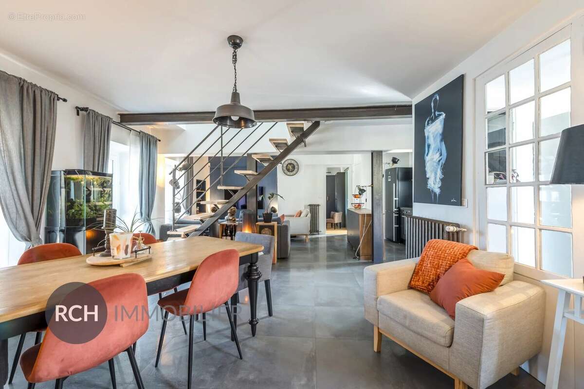 Maison à MONTFORT-L'AMAURY