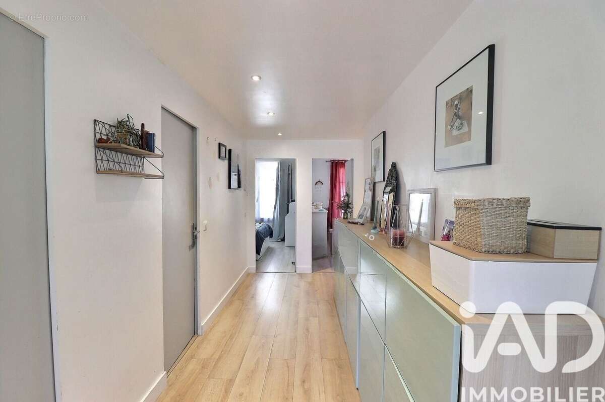Photo 5 - Appartement à MARSEILLE-4E