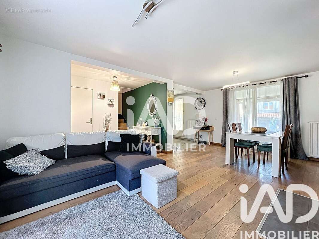 Photo 5 - Maison à PONTAULT-COMBAULT