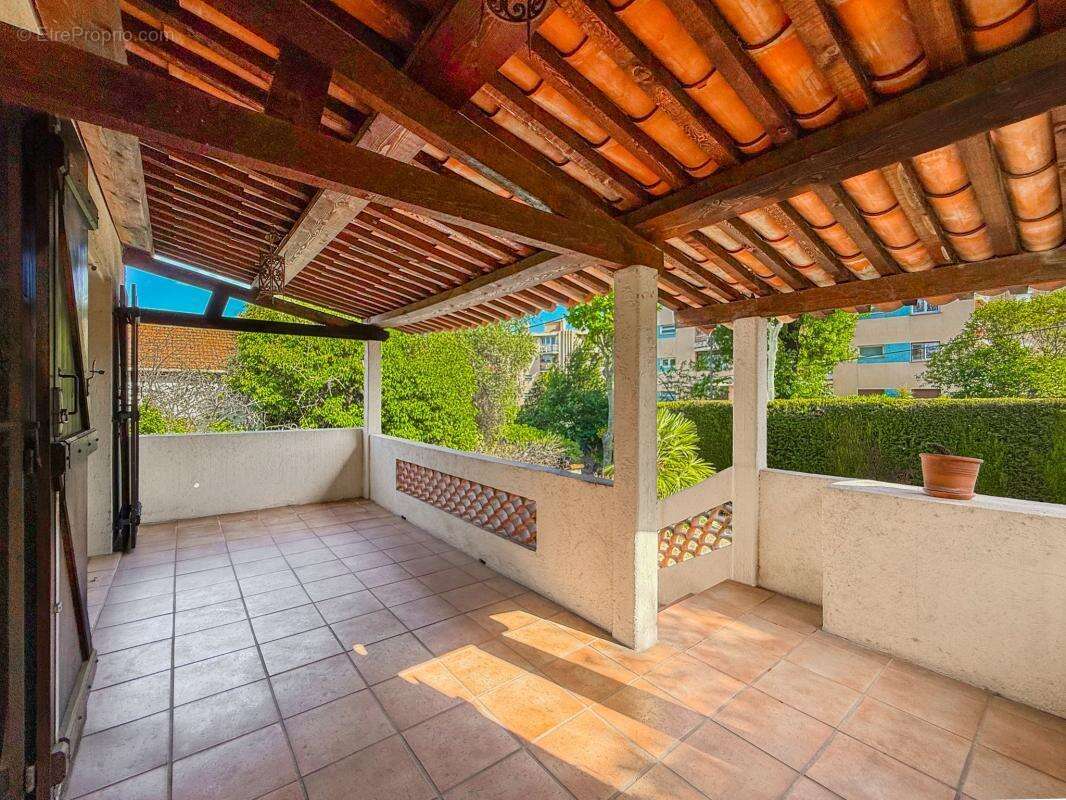 Maison à CAGNES-SUR-MER