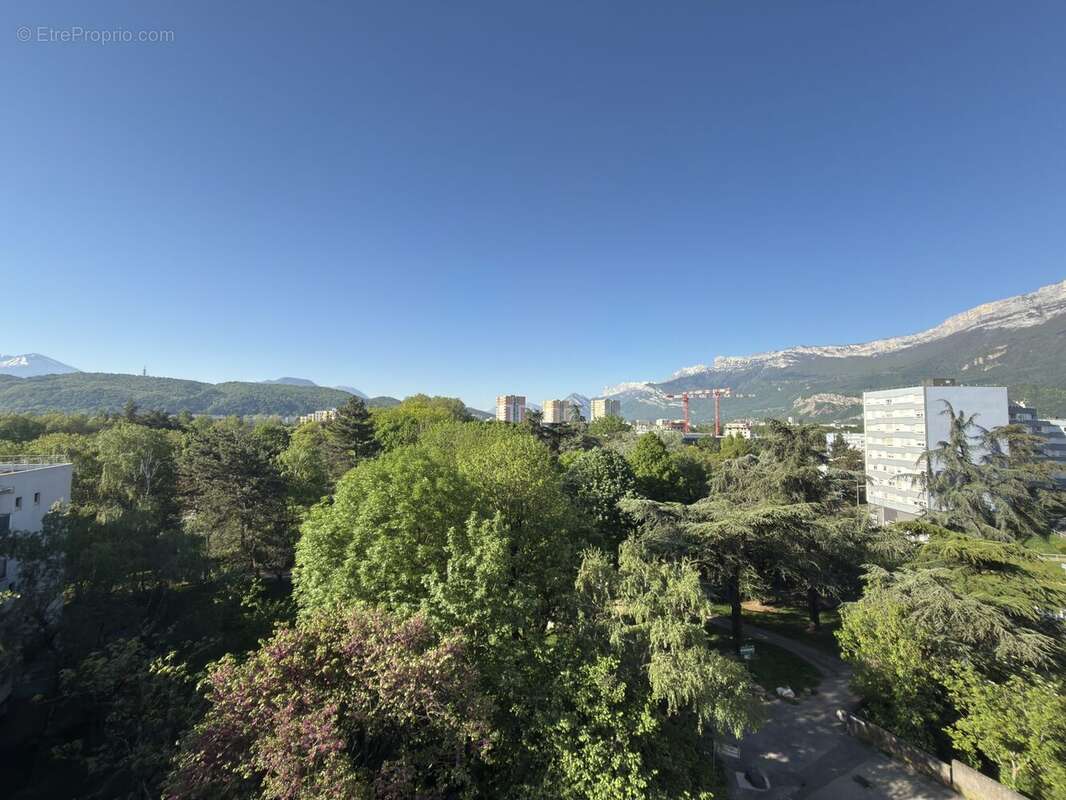 Appartement à ECHIROLLES