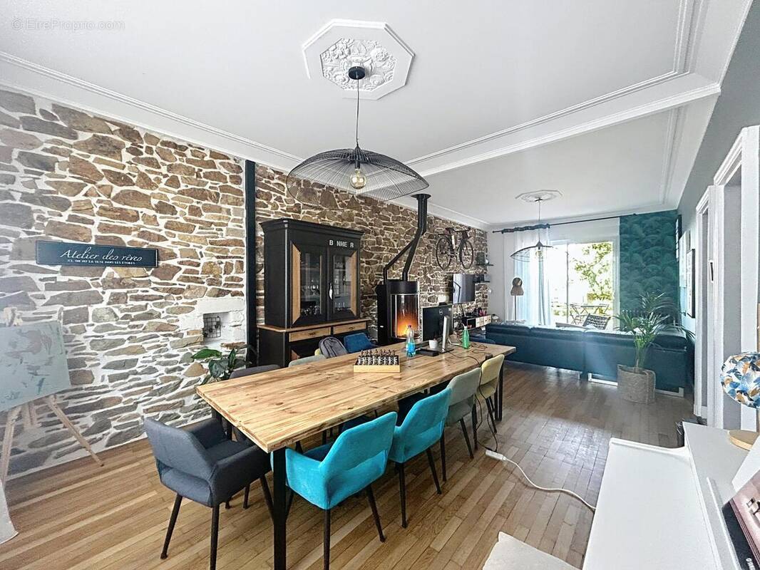 Photo 1 - Maison à LA VARENNE