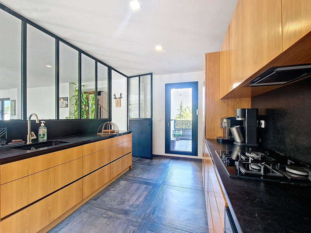 Appartement à GIERES