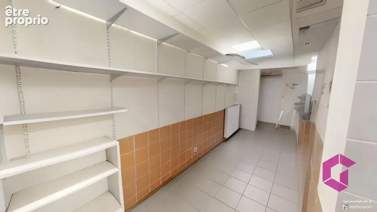 Local commercial en plein centre de Dunières avec parking privé! - photo 10