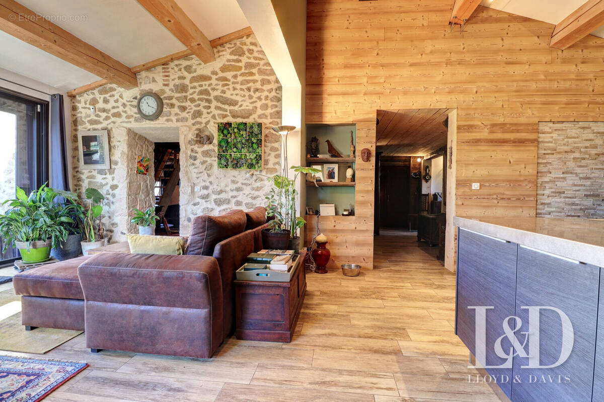 Maison à SAINT-AMBROIX