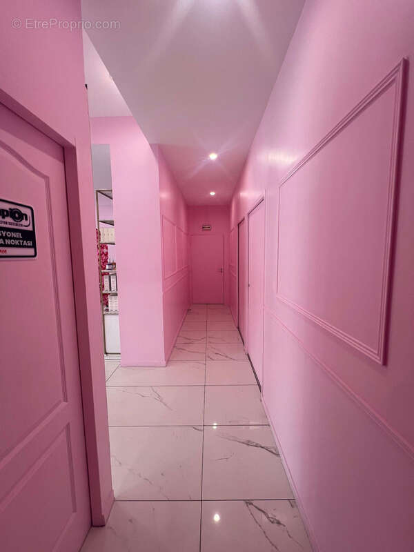 Commerce à MARSEILLE-14E